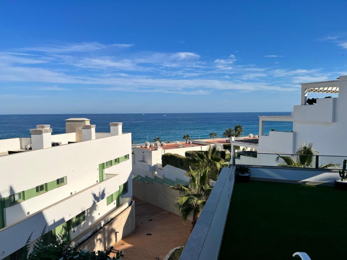 Lovely New Luxery In Playa Next To The Apartment