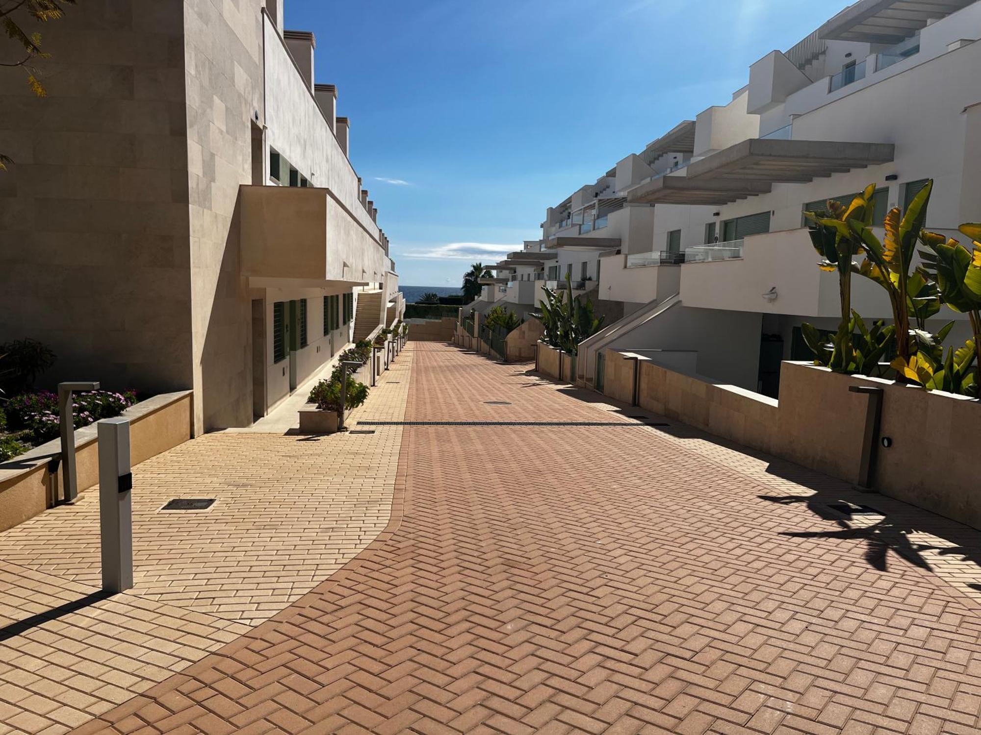 Lovely New Luxery In Playa Next To The Mojacar